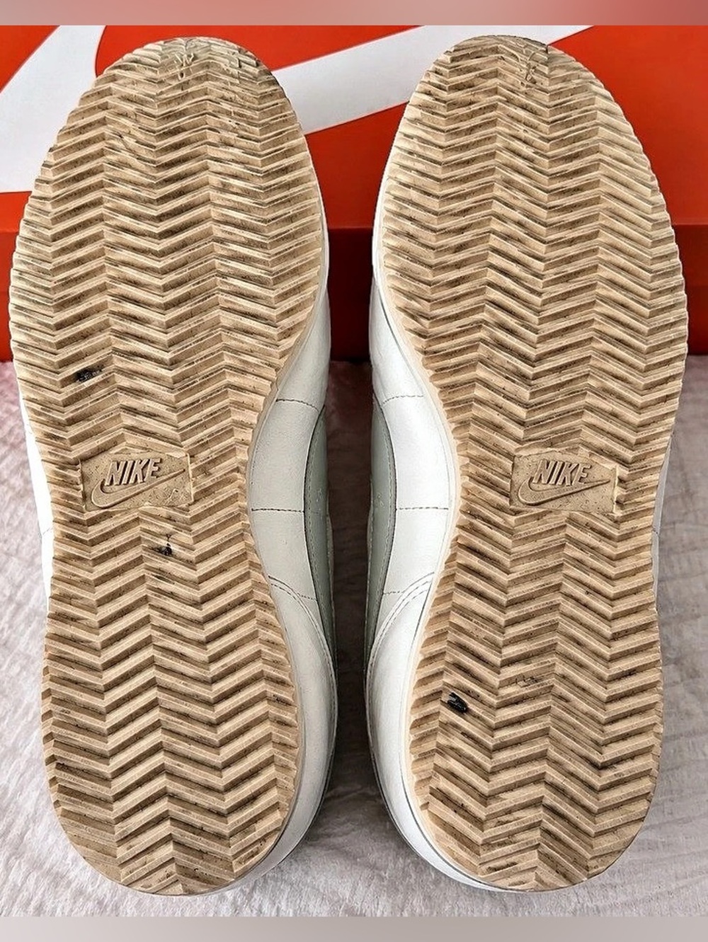Nike Cortez Leather Sneakers White & Green US 10 - Picture 2 of 5